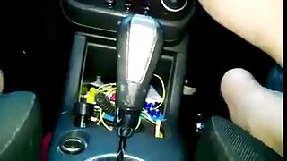 Hussy blone მასაჟებს ...