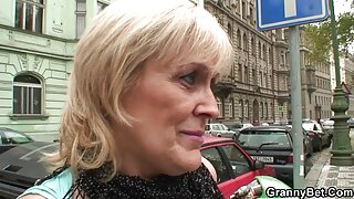 მომხიბვლელი შეყვარებ ...