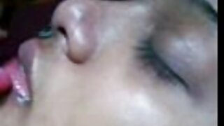 მომხიბვლელი წითური წ ...