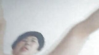 ცხელი ქერა მოკლე ქვე ...